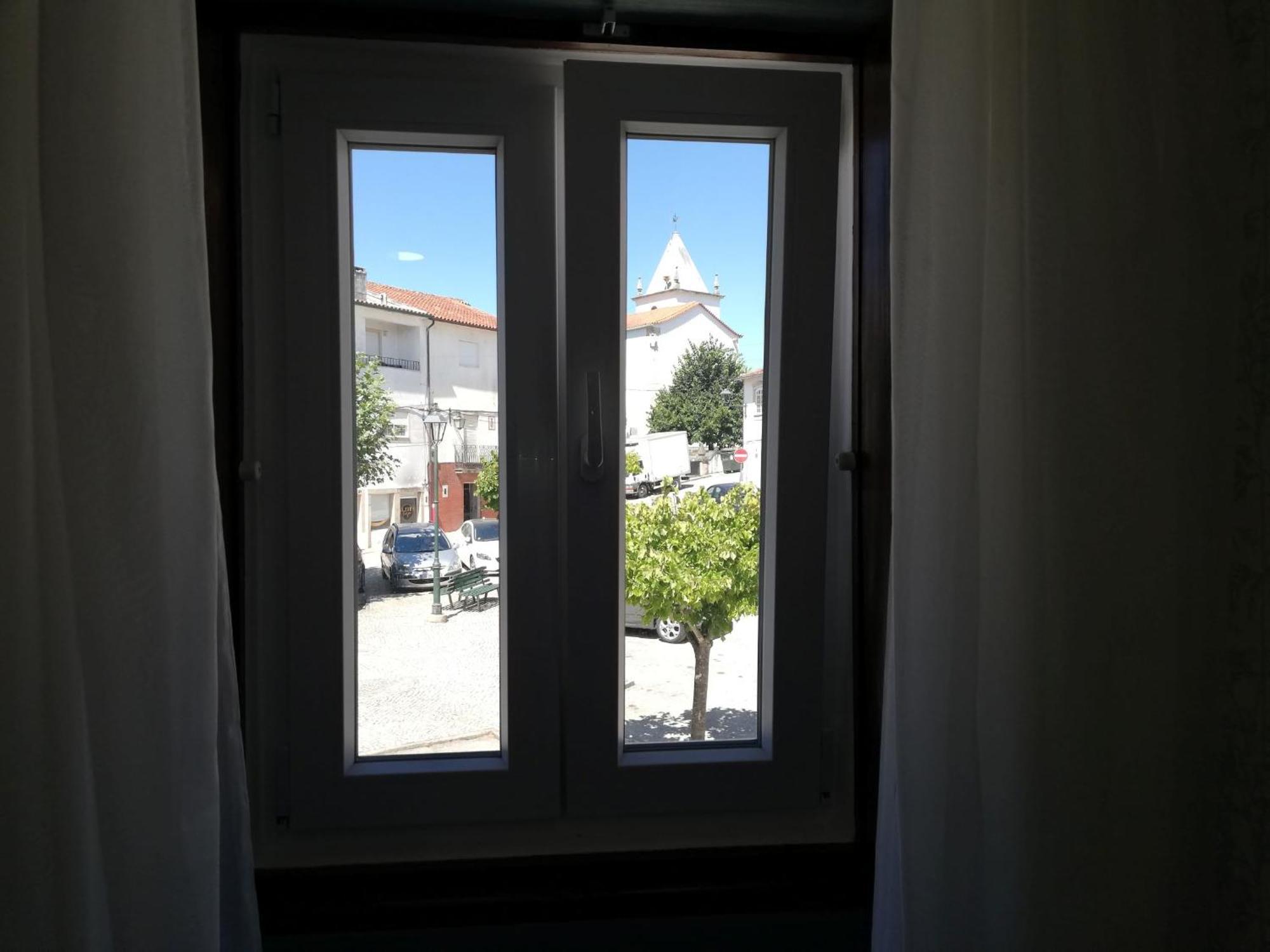 Mondalva Guesthouse Sao Pedro de Alva Ngoại thất bức ảnh